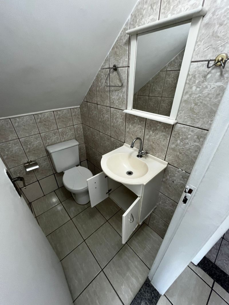 CASA no bairro JARDIM AMÁLIA em VOLTA REDONDA