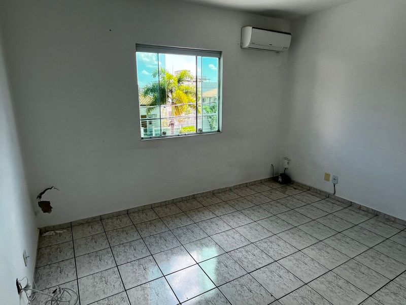 CASA no bairro JARDIM AMÁLIA em VOLTA REDONDA