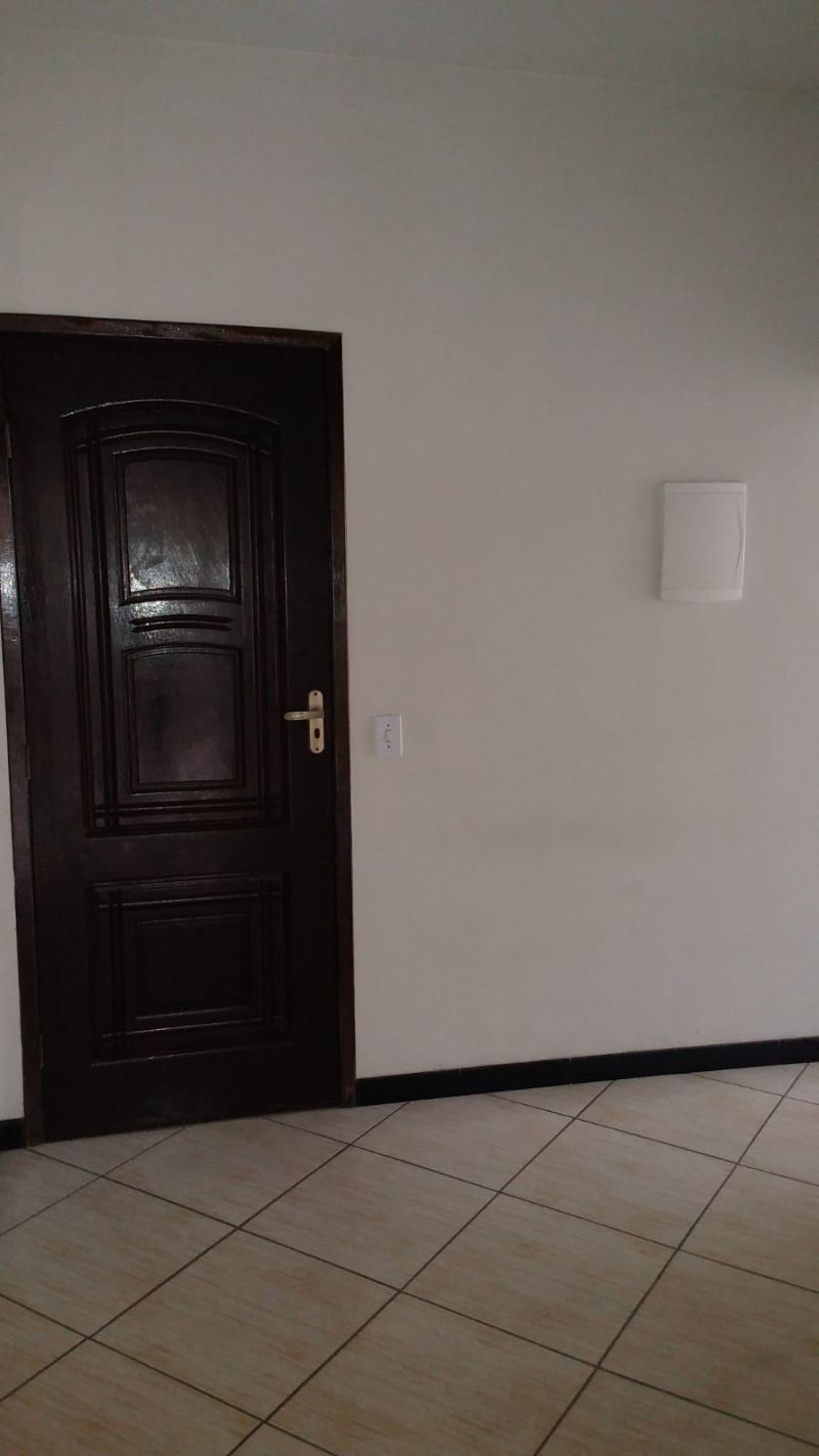 APARTAMENTO no bairro DUZENTOS E QUARENTA E NOVE em VOLTA REDONDA