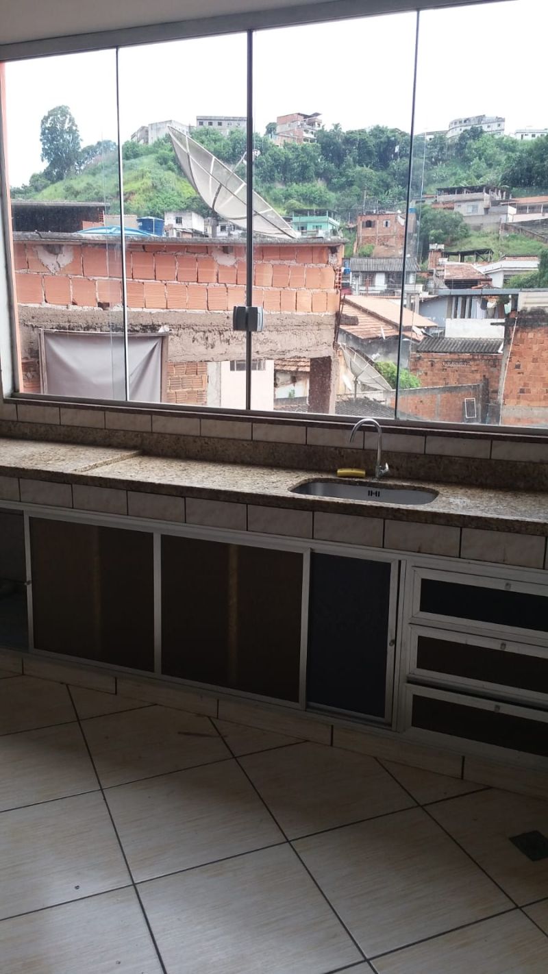 APARTAMENTO no bairro DUZENTOS E QUARENTA E NOVE em VOLTA REDONDA