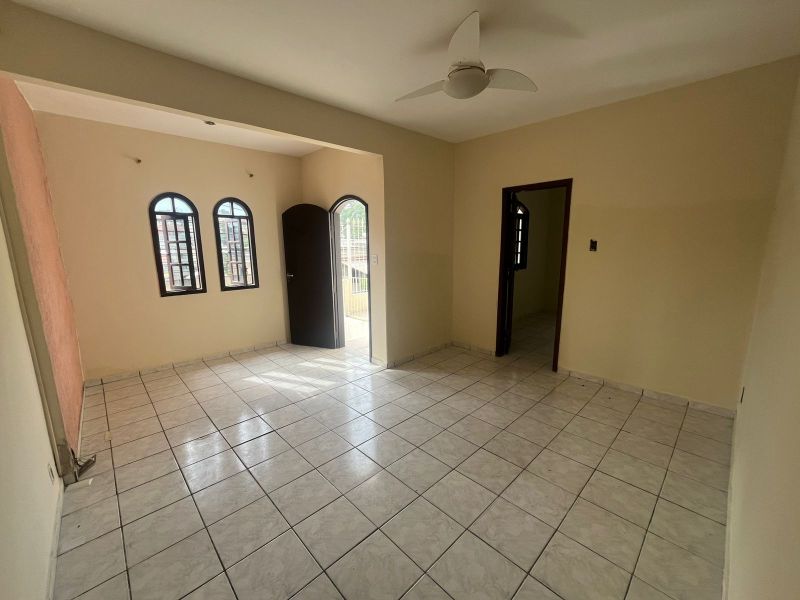 CASA no bairro JARDIM AMÁLIA em VOLTA REDONDA