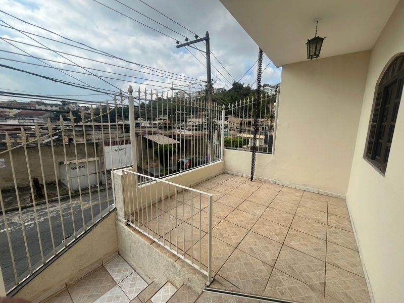 CASA no bairro JARDIM AMÁLIA em VOLTA REDONDA