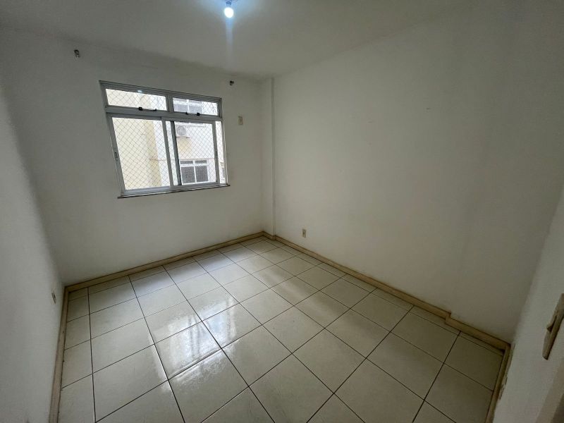 APARTAMENTO 1d  no bairro ATERRADO em VOLTA REDONDA