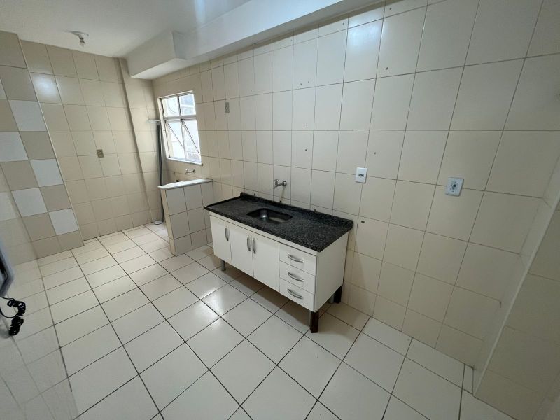 APARTAMENTO 1d  no bairro ATERRADO em VOLTA REDONDA