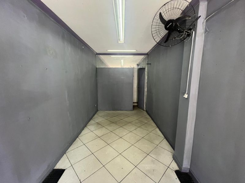 LOJA COMERCIAL no bairro RETIRO em VOLTA REDONDA