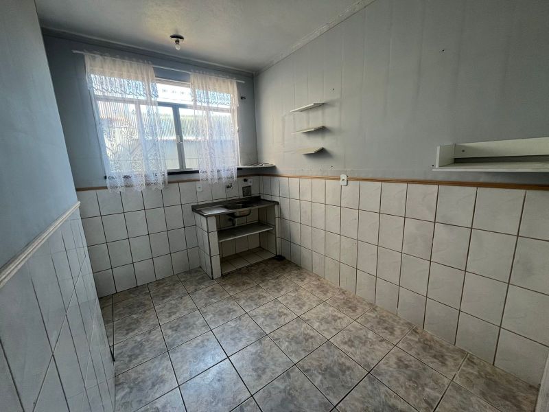 CASA no bairro MONTE CASTELO em VOLTA REDONDA