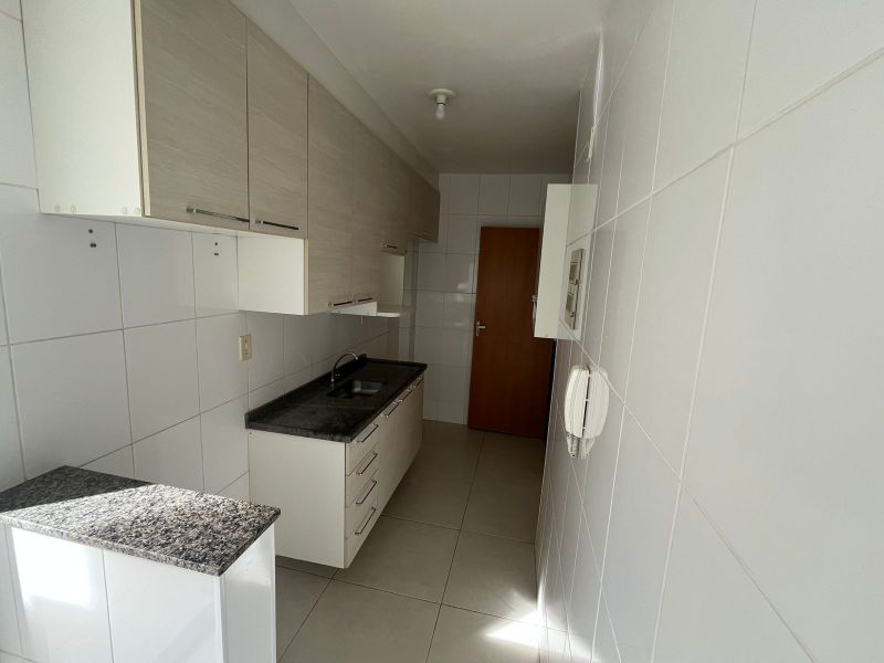 APARTAMENTO no bairro ATERRADO em VOLTA REDONDA