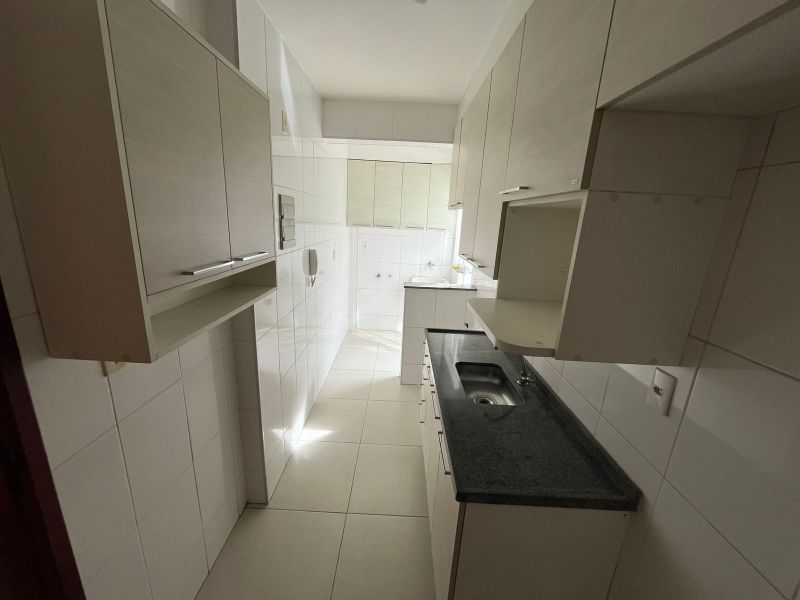 APARTAMENTO no bairro ATERRADO em VOLTA REDONDA