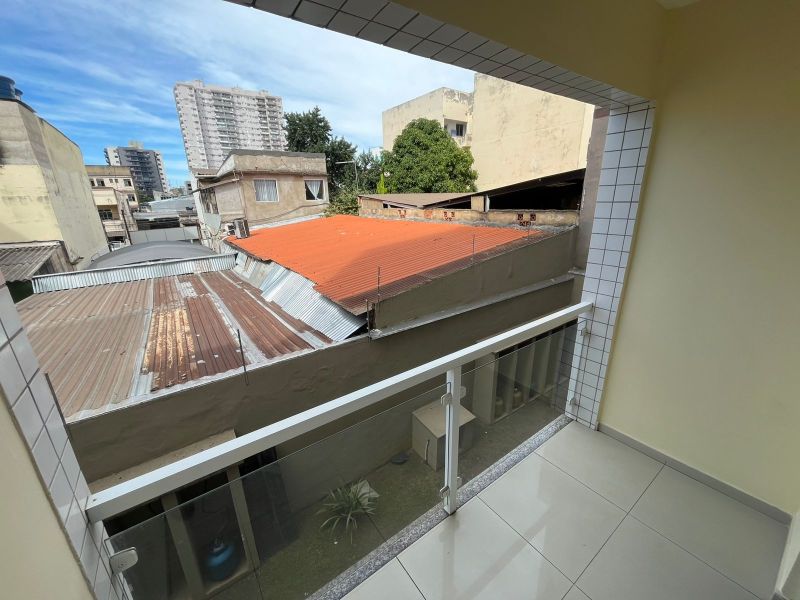 APARTAMENTO no bairro ATERRADO em VOLTA REDONDA