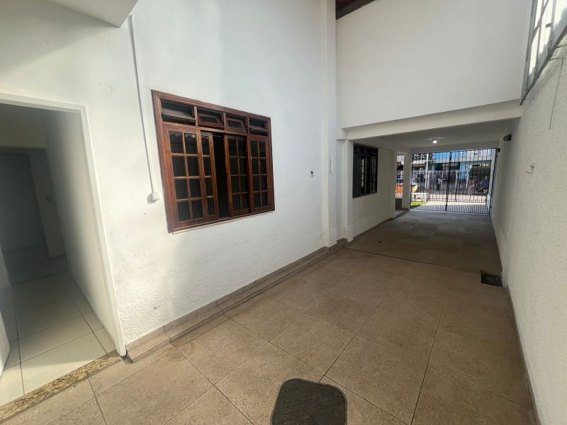 CASA no bairro SESSENTA em VOLTA REDONDA