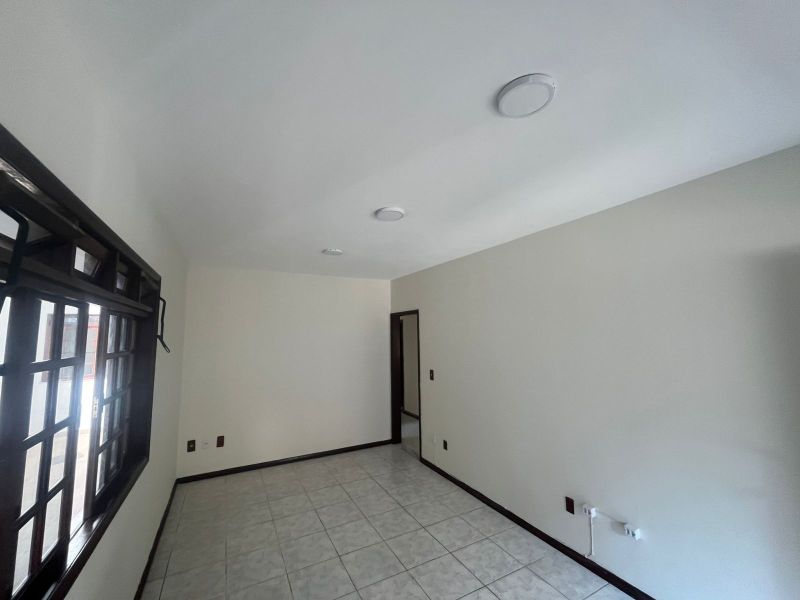 CASA no bairro SESSENTA em VOLTA REDONDA