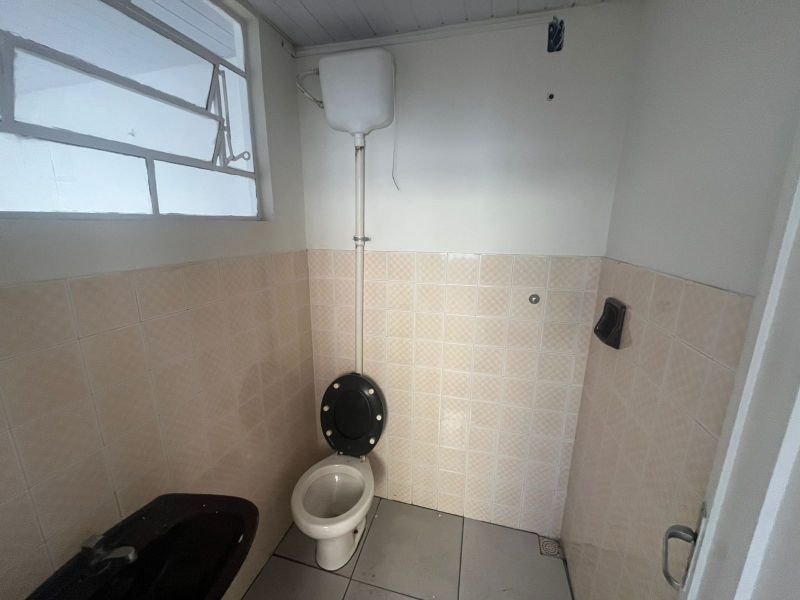CASA no bairro SESSENTA em VOLTA REDONDA