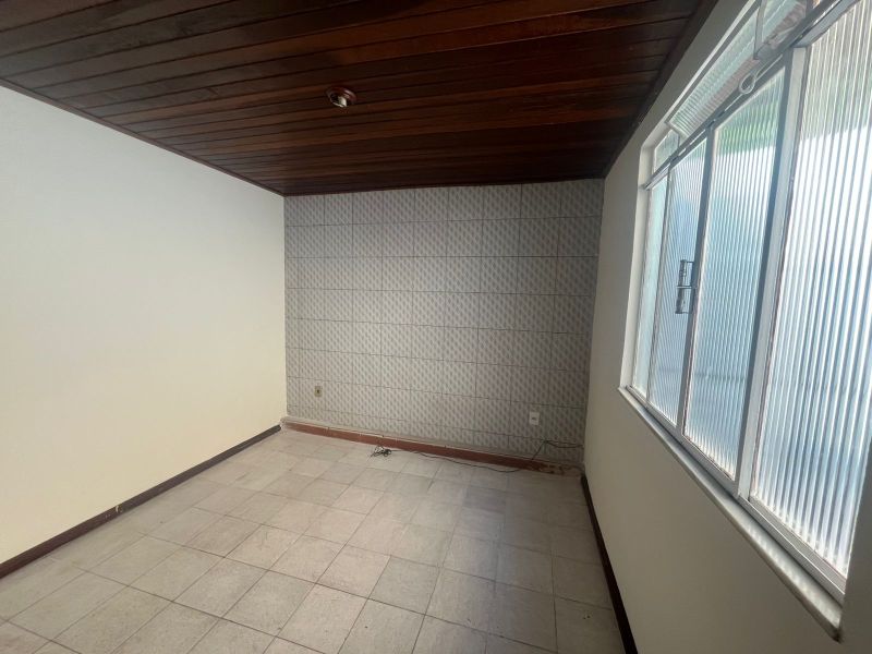 CASA no bairro SESSENTA em VOLTA REDONDA