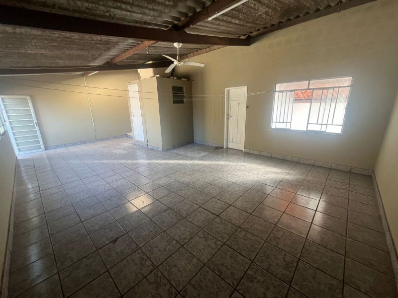 CASA no bairro SESSENTA em VOLTA REDONDA
