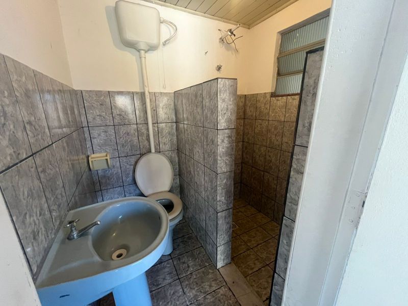 CASA no bairro SESSENTA em VOLTA REDONDA