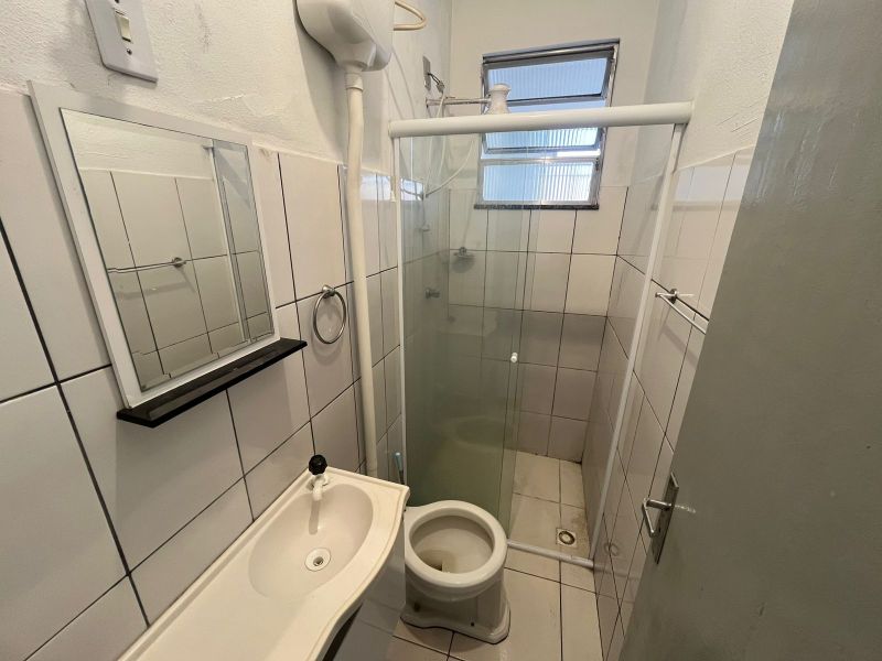 APARTAMENTO no bairro ATERRADO em VOLTA REDONDA