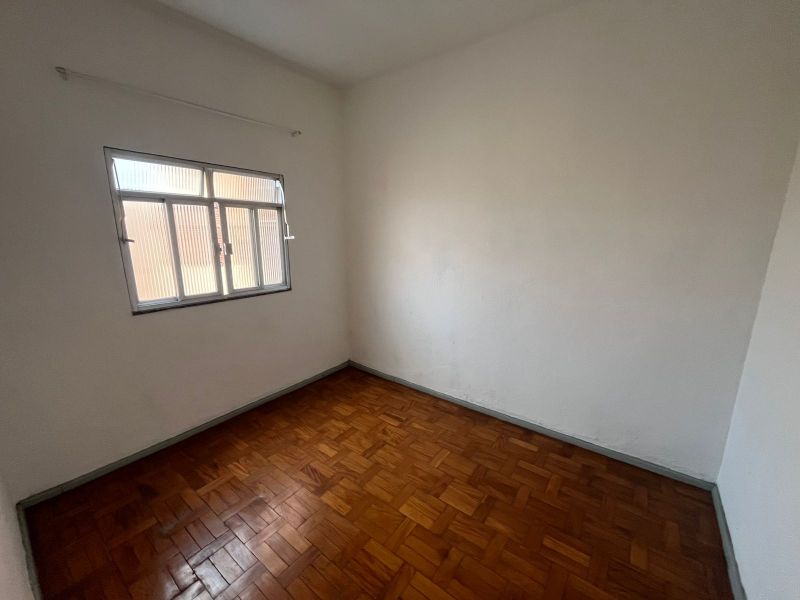 APARTAMENTO no bairro ATERRADO em VOLTA REDONDA