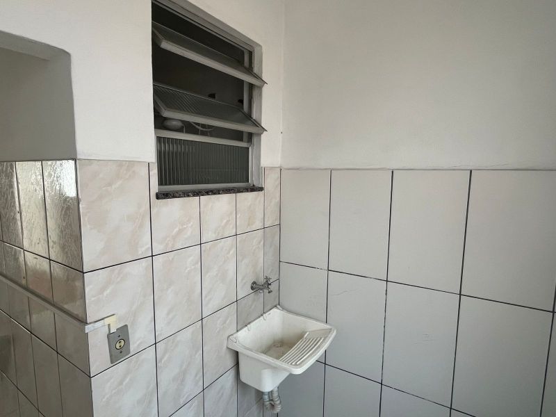 APARTAMENTO no bairro ATERRADO em VOLTA REDONDA