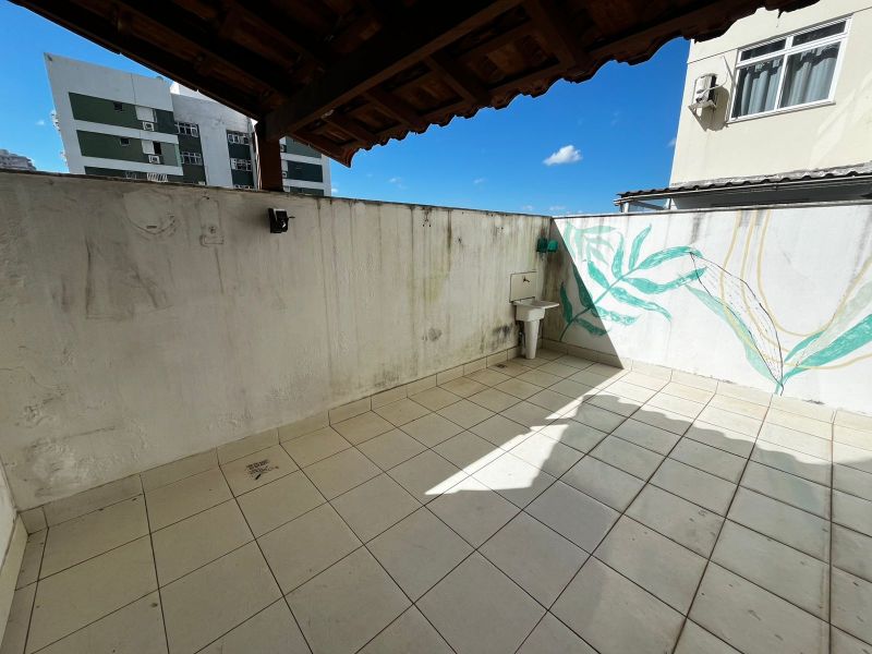 APARTAMENTO 1d  no bairro ATERRADO em VOLTA REDONDA