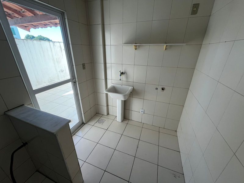 APARTAMENTO 1d  no bairro ATERRADO em VOLTA REDONDA