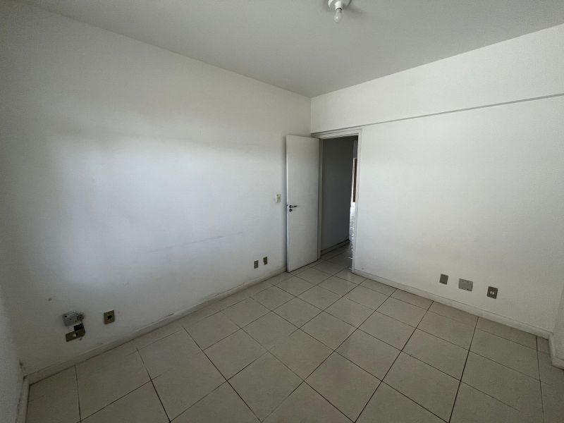 APARTAMENTO 1d  no bairro ATERRADO em VOLTA REDONDA