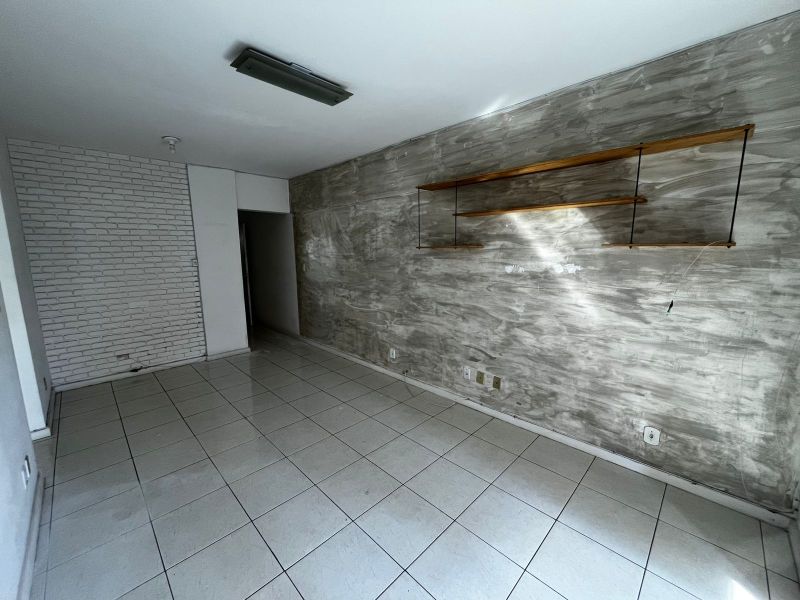 APARTAMENTO 1d  no bairro ATERRADO em VOLTA REDONDA