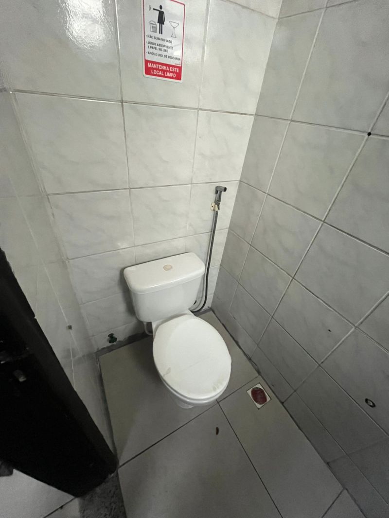 LOJA COMERCIAL no bairro ATERRADO em VOLTA REDONDA