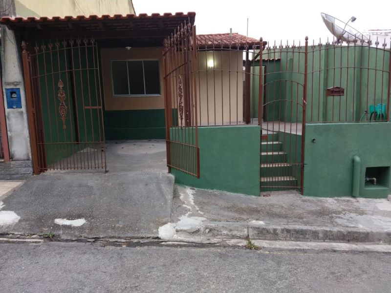 CASA 2 Quartos no bairro JARDIM VILA RICA - TIRADENTES em VOLTA REDONDA