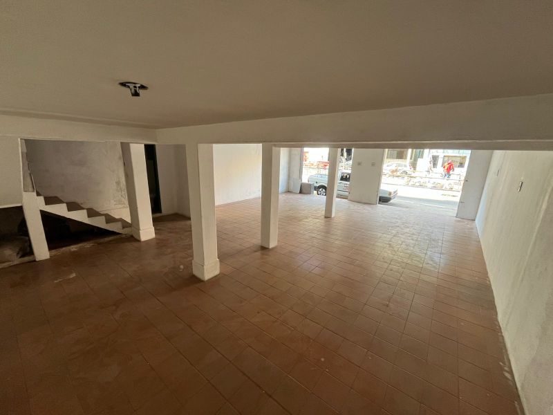 LOJA COMERCIAL no bairro BOM JESUS em VOLTA REDONDA