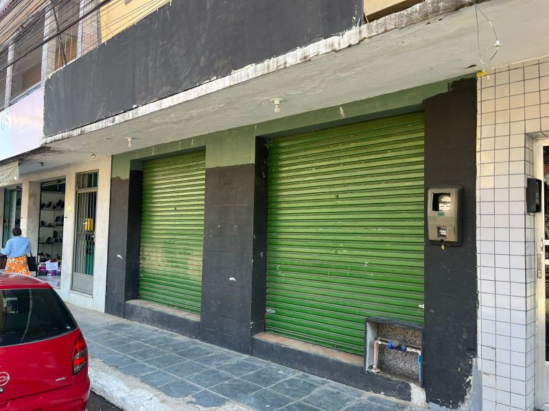 LOJA COMERCIAL no bairro BOM JESUS em VOLTA REDONDA