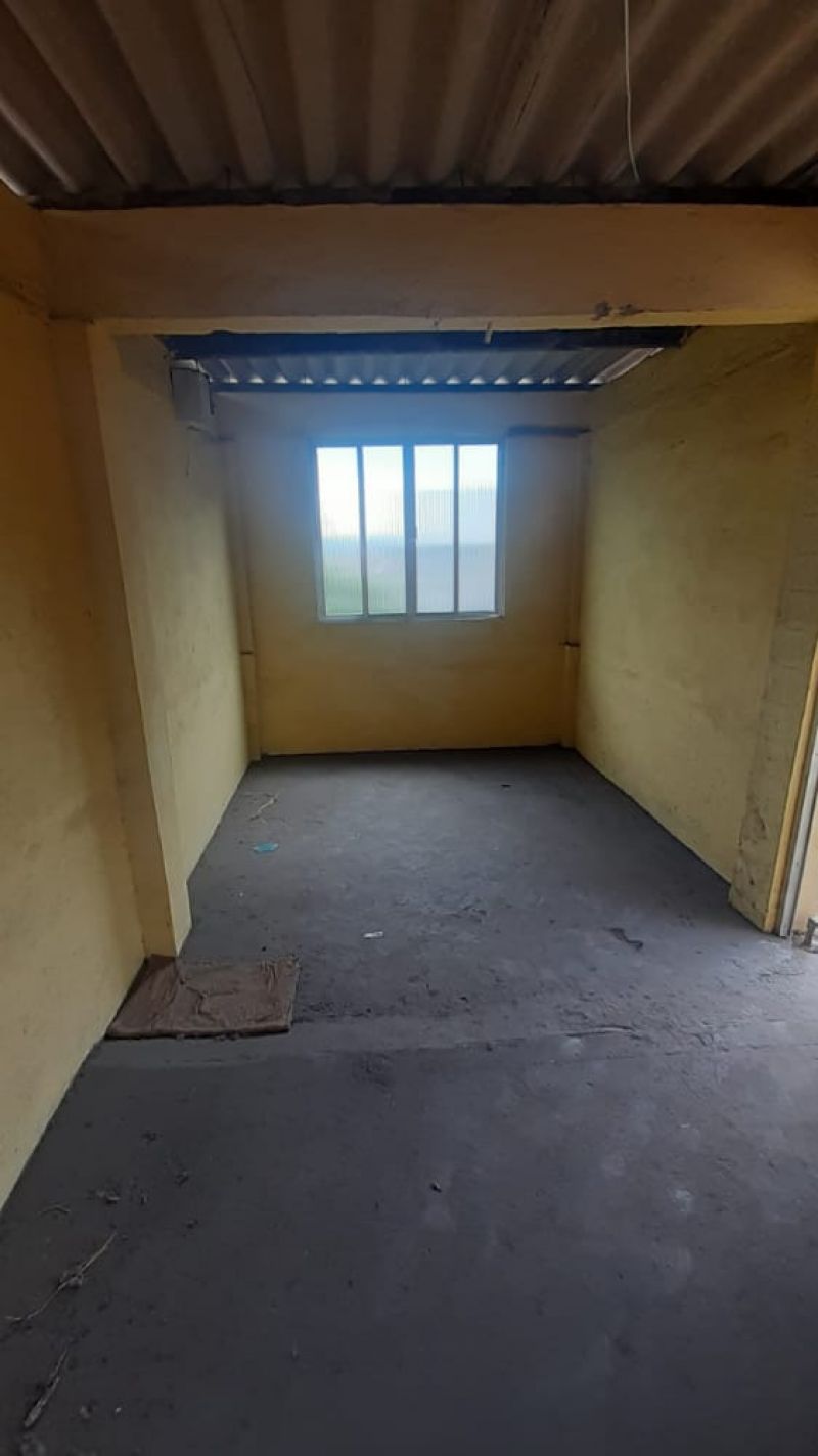 CASA 2d  no bairro NOSSA SENHORA DAS GRAÇAS em VOLTA REDONDA