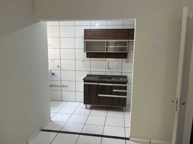APARTAMENTO 2d  no bairro ROMA em VOLTA REDONDA