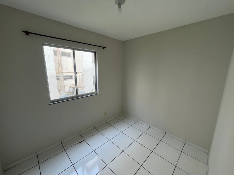 APARTAMENTO 2d  no bairro ROMA em VOLTA REDONDA