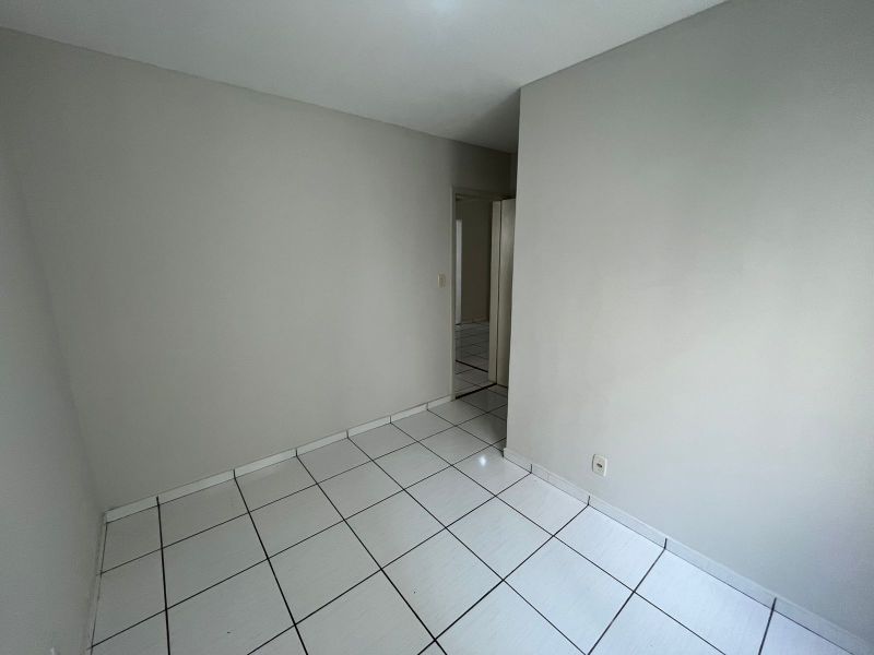 APARTAMENTO 2d  no bairro ROMA em VOLTA REDONDA