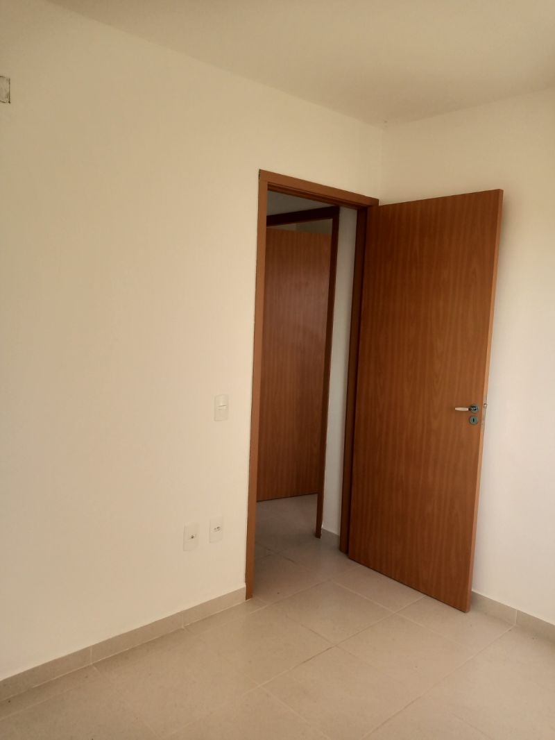 APARTAMENTO 2d  no bairro ROMA em VOLTA REDONDA