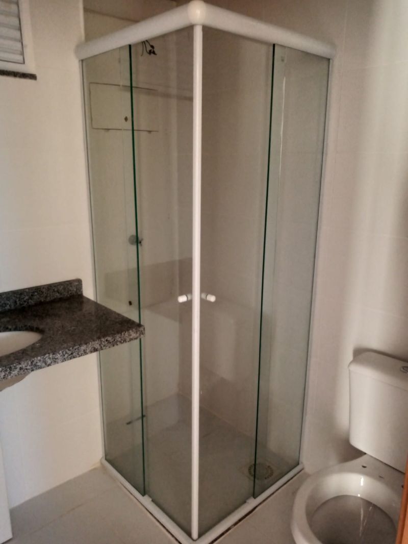 APARTAMENTO 2d  no bairro ROMA em VOLTA REDONDA