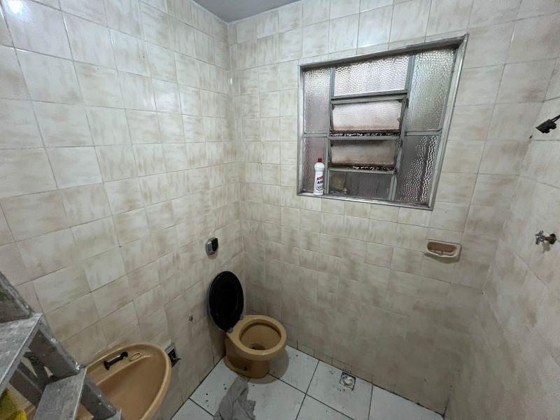 CASA 2d  no bairro RETIRO em VOLTA REDONDA