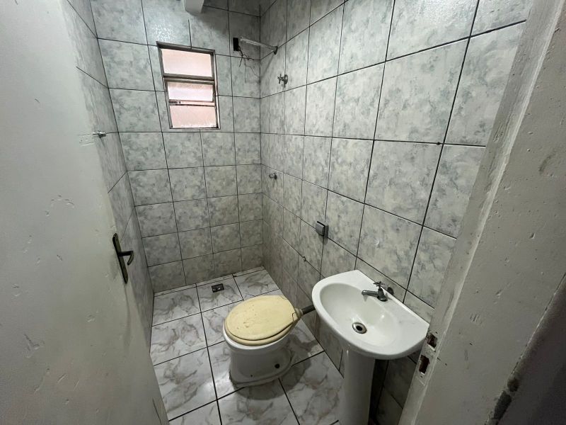 CASA 2d  no bairro RETIRO em VOLTA REDONDA