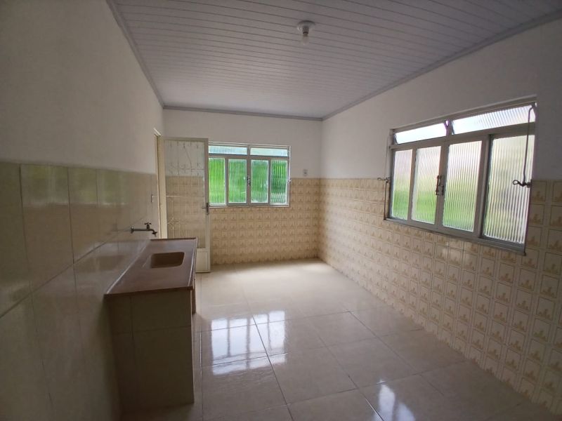 CASA 2d  no bairro MONTE CASTELO em VOLTA REDONDA