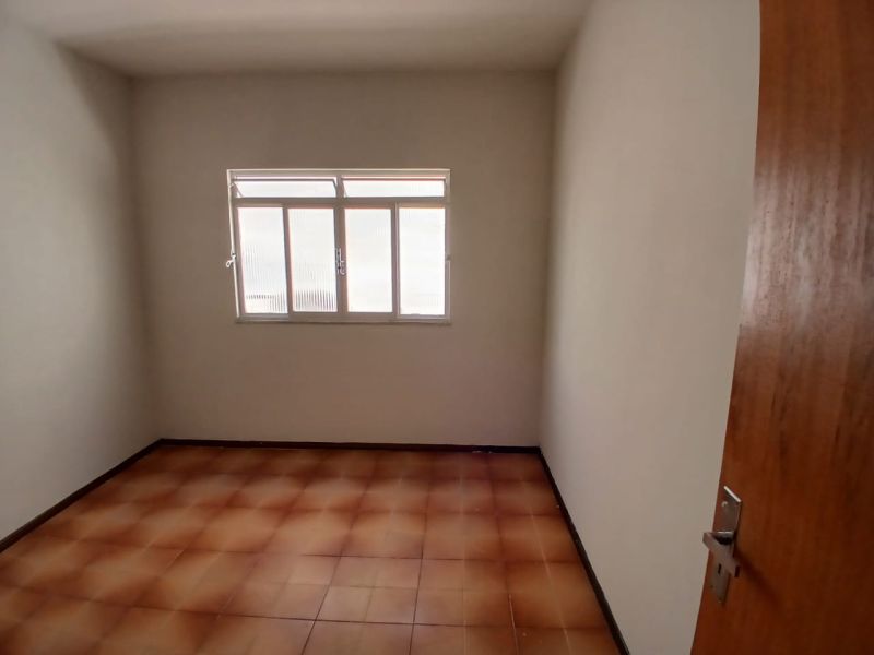 CASA 2d  no bairro MONTE CASTELO em VOLTA REDONDA