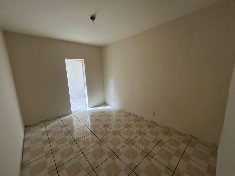 APARTAMENTO no bairro ATERRADO em VOLTA REDONDA