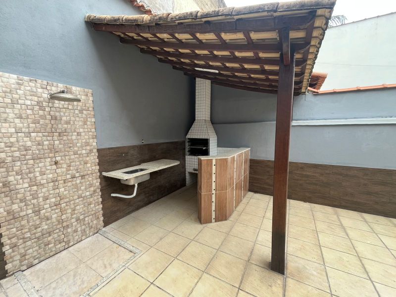 CASA no bairro JARDIM AMÁLIA em VOLTA REDONDA