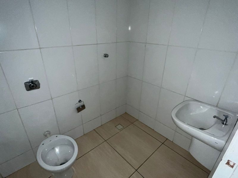 LOJA COMERCIAL no bairro RETIRO em VOLTA REDONDA