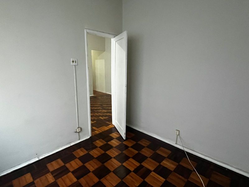 APARTAMENTO 2d  no bairro JARDIM AMÁLIA em VOLTA REDONDA