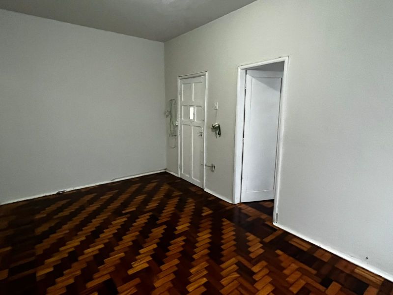 APARTAMENTO 2d  no bairro JARDIM AMÁLIA em VOLTA REDONDA
