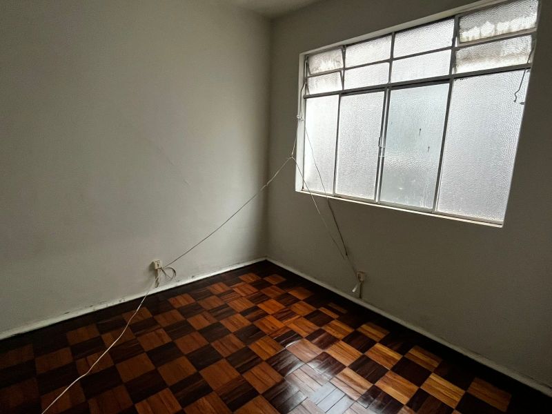 APARTAMENTO 2d  no bairro JARDIM AMÁLIA em VOLTA REDONDA