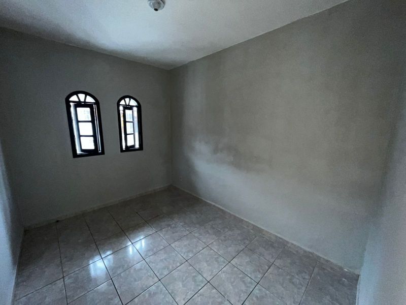 CASA 2d  no bairro JARDIM VILA RICA - TIRADENTES em VOLTA REDONDA
