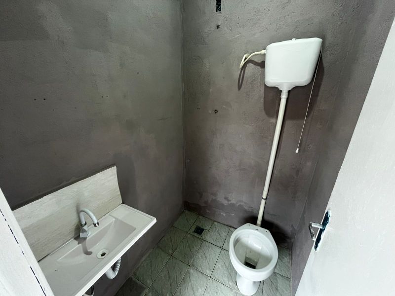 CASA 2d  no bairro JARDIM VILA RICA - TIRADENTES em VOLTA REDONDA