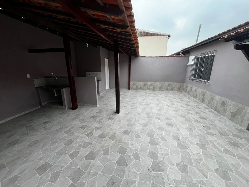 CASA 2d  no bairro JARDIM VILA RICA - TIRADENTES em VOLTA REDONDA