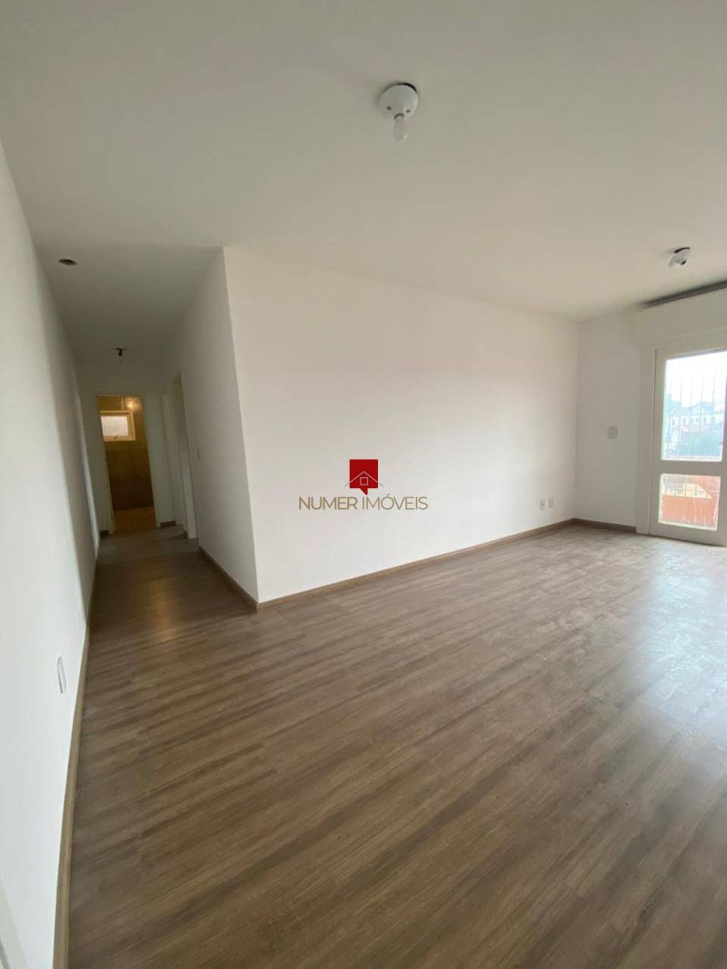 APARTAMENTO 3 Dormit&oacuterios no bairro CENTRO em PELOTAS